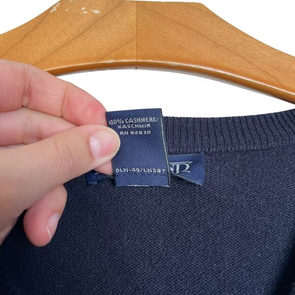 Lands' End 100% Cashmere V-Neck Sweater Pullover Navy Blue Office Career Size XL - Picture 6 of 7